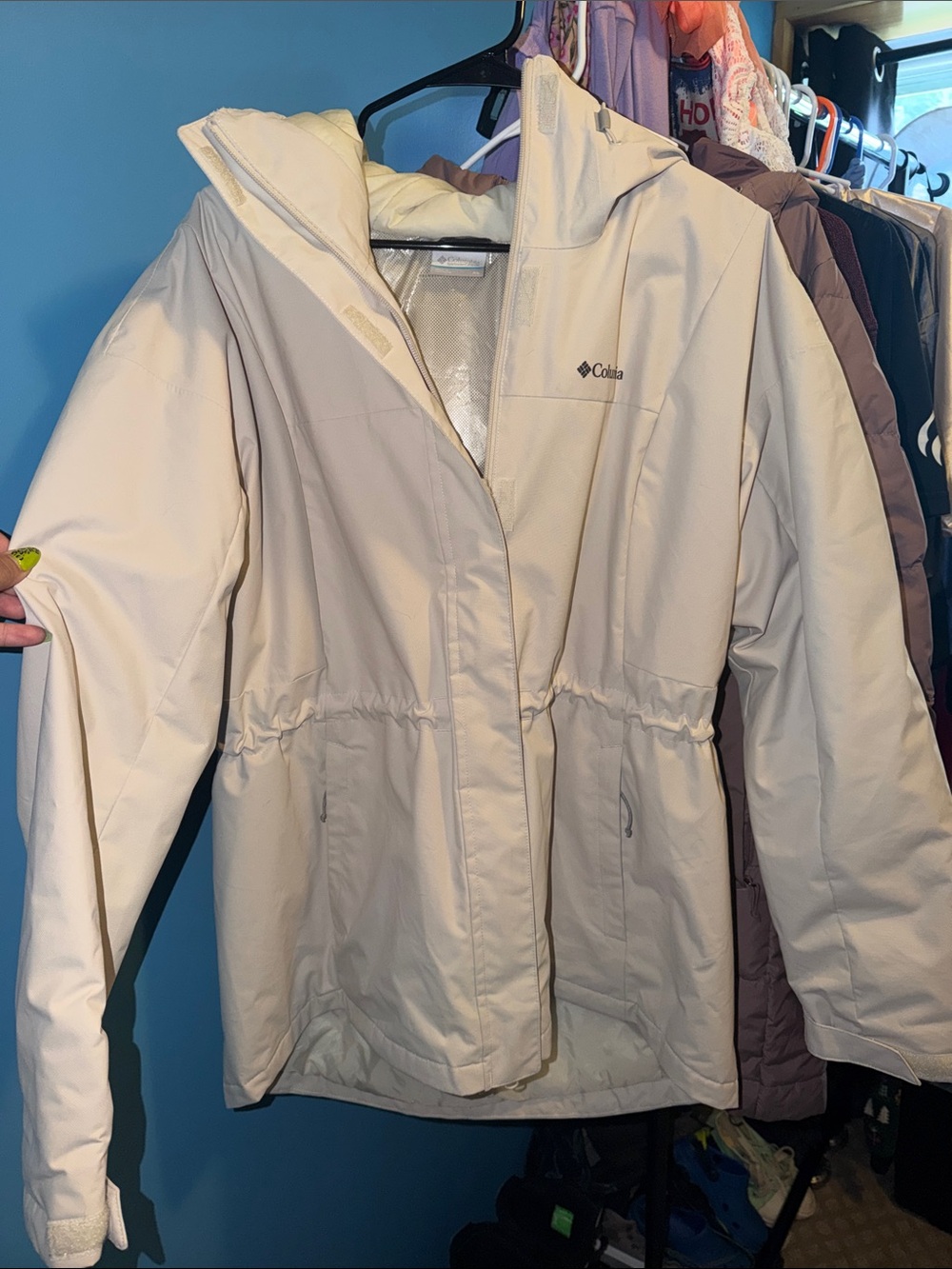 Columbia Women's Cream Hooded Waterproof Ski Jacket